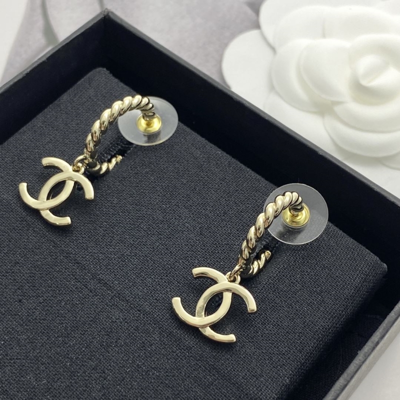 Ch**el earrings